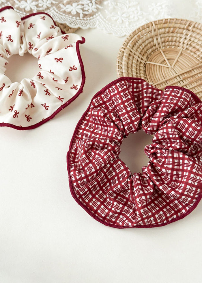 Holiday Scrunchies - Red Plaid