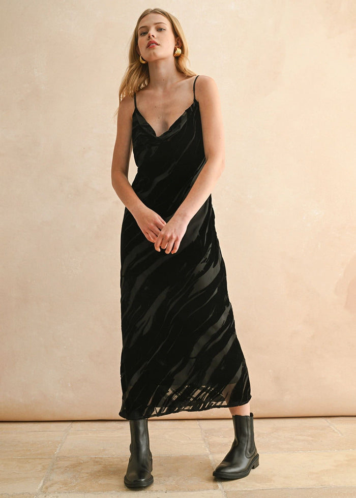 Clarisse Suede Textured Midi Dress - Black