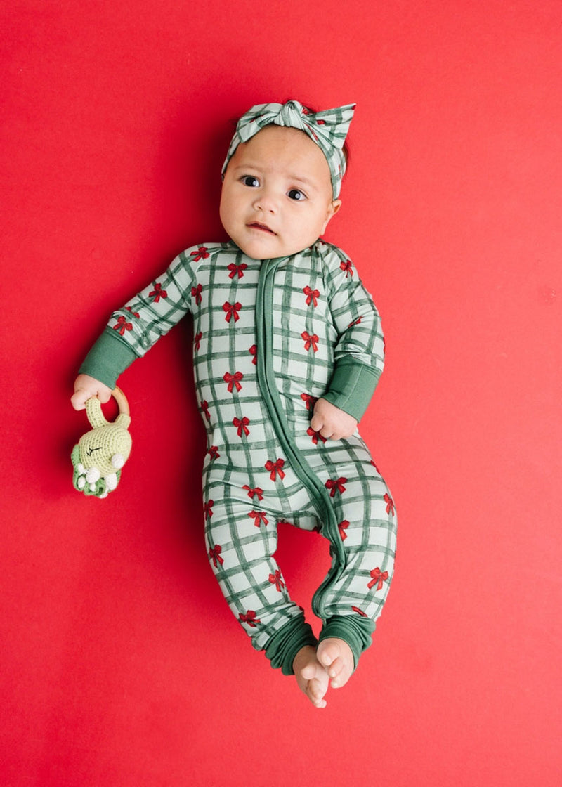 Bamboo Fold-Over Zipper Footie - Gift Wrapped