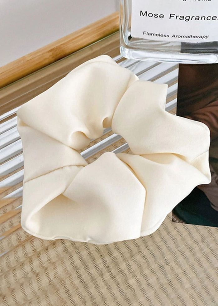 Jumbo Silk Scrunchie - Beige