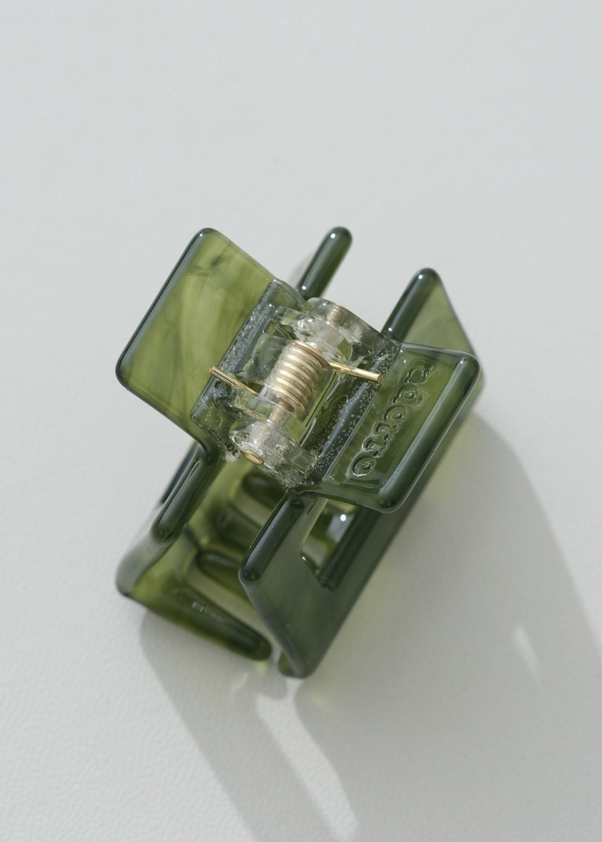 Translucent Mini Jade Claw Clip