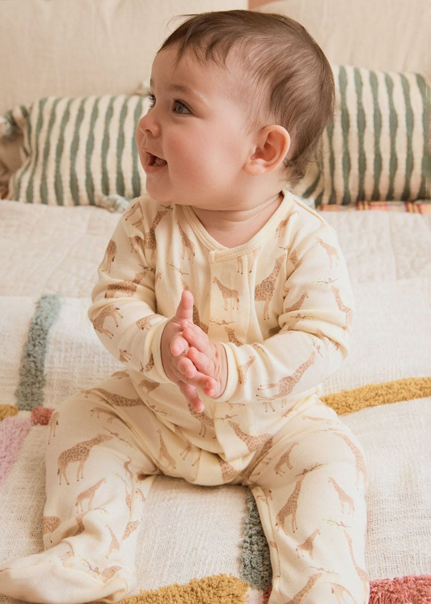 Modal Magnetic Footie - Jolie Giraffe