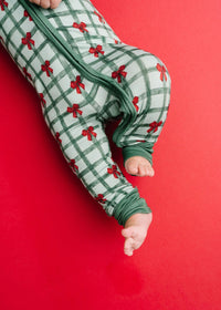 Bamboo Fold-Over Zipper Footie - Gift Wrapped