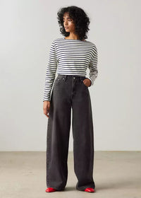 Levi's XL Straight Jeans - Influential Lady