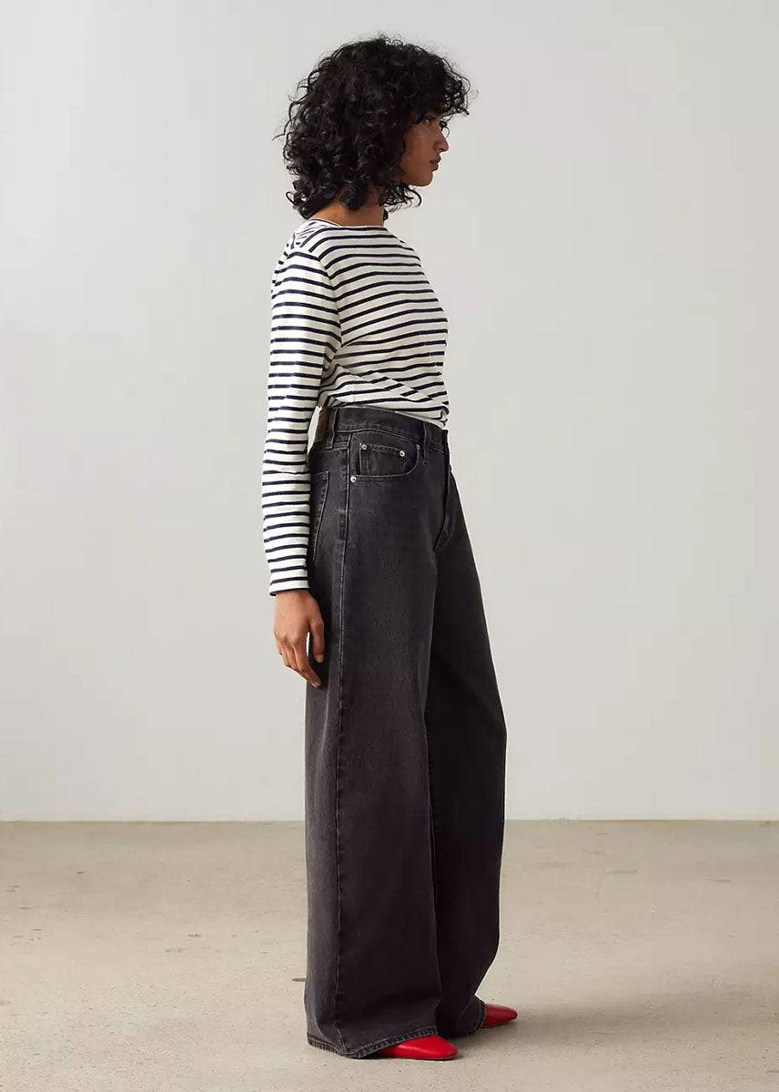 Levi's XL Straight Jeans - Influential Lady