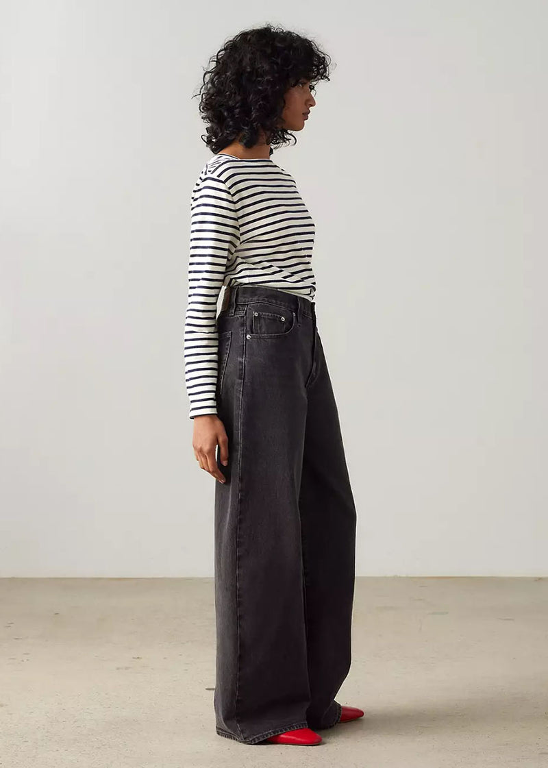 Levi's XL Straight Jeans - Influential Lady
