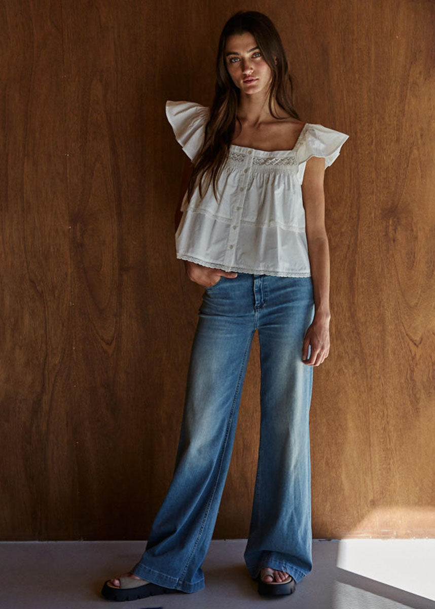 Lillian Lace Ruffle Top - White