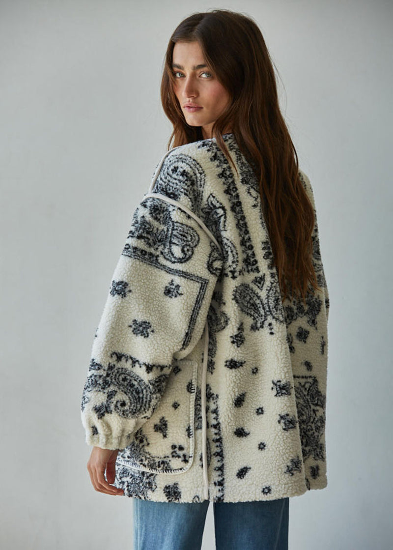Chalet Sherpa Paisley Jacket - Ivory Black