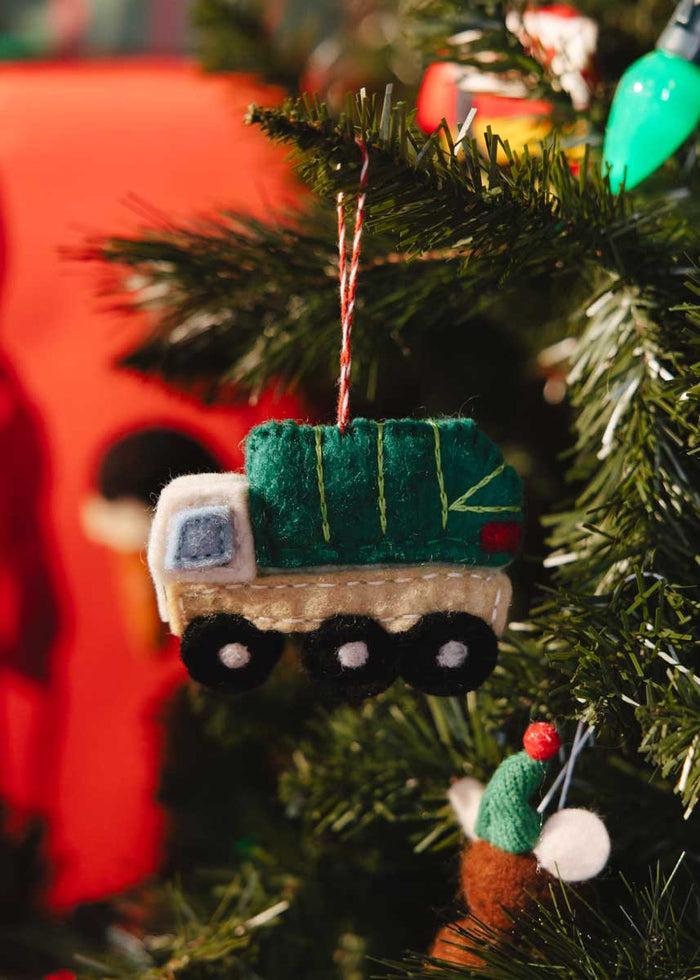 Garbage Truck Felt Ornament