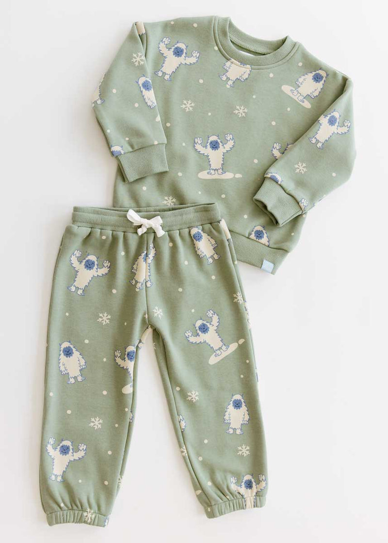 Yeti Sweatsuit Set