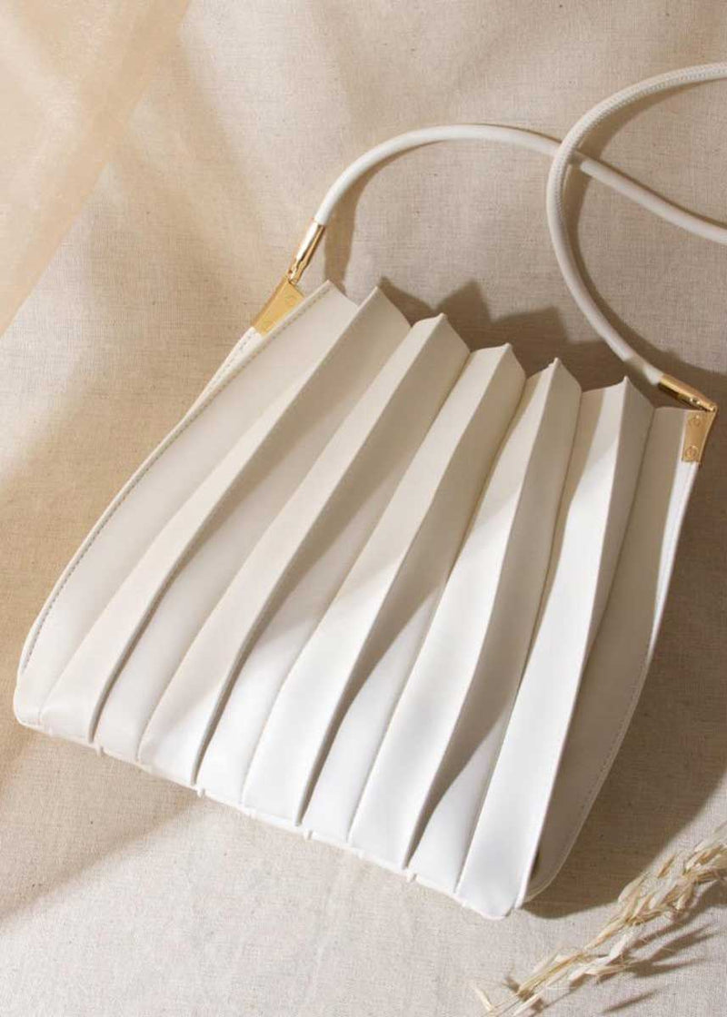 Carrie Medium Shoulder Bag - Ivory