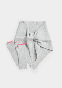 MAD HTR Triangle Scarf - Heather Grey