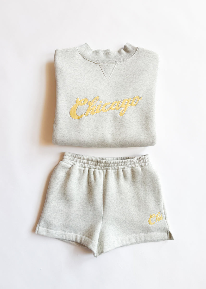 Chi Script Sweatshort - Heather Grey