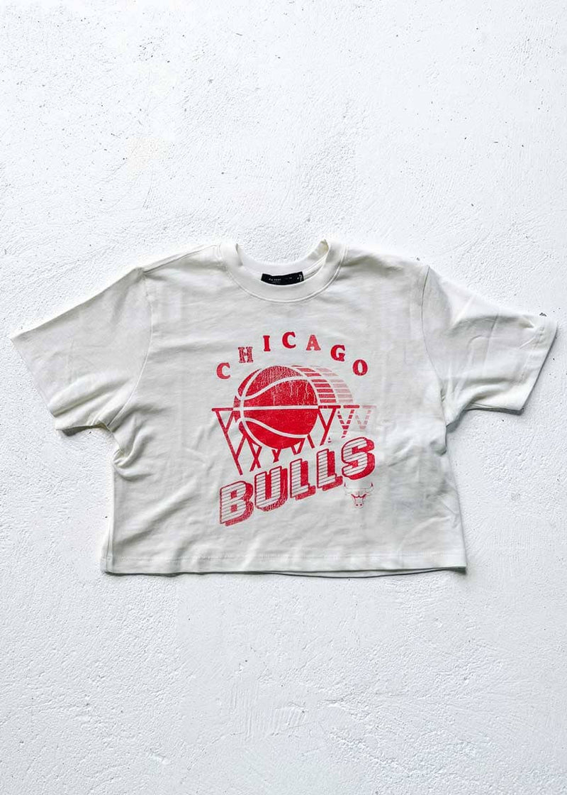 Chicago Bulls Mock Neck Crop Tee - White