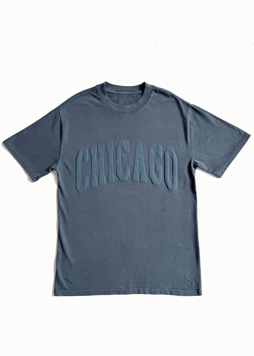 Chicago Collegiate Puff Unisex Tee - Washed Navy