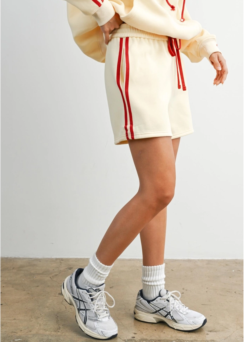 Noa Contrast Stripe Shorts - Ivory & Red