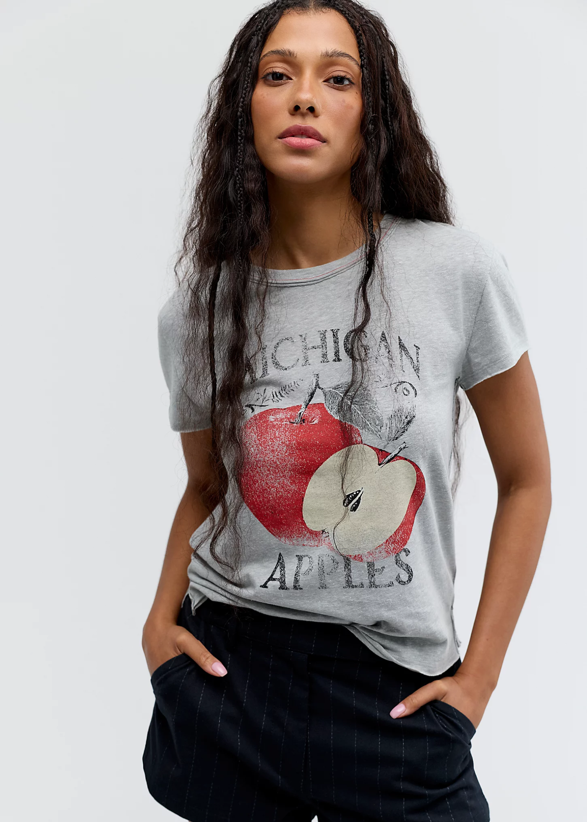 Nova Graphic Tee - Apple Combo