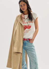Nova Graphic Tee - Cherry Combo