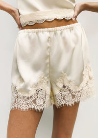 The Sera Shorts - Cream
