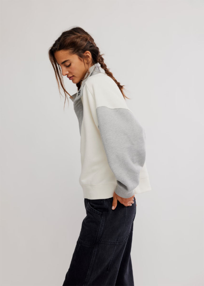 Colorblock Timeless Pullover - Heather Grey Combo