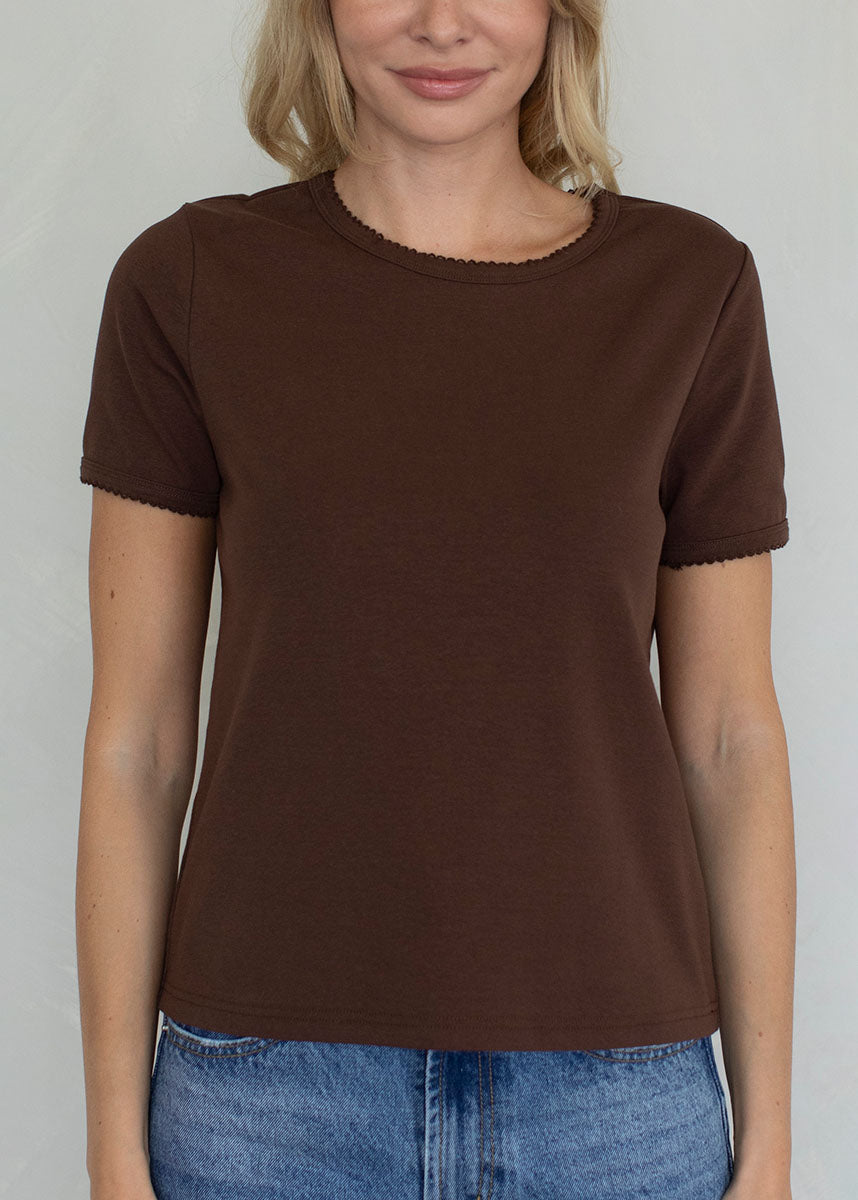 Enley Scallop Edge Basic Tee - Chocolate