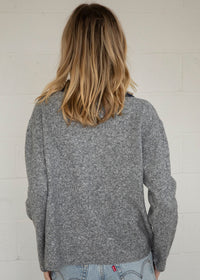 Cam Contrast Collar Pullover - Heather Grey
