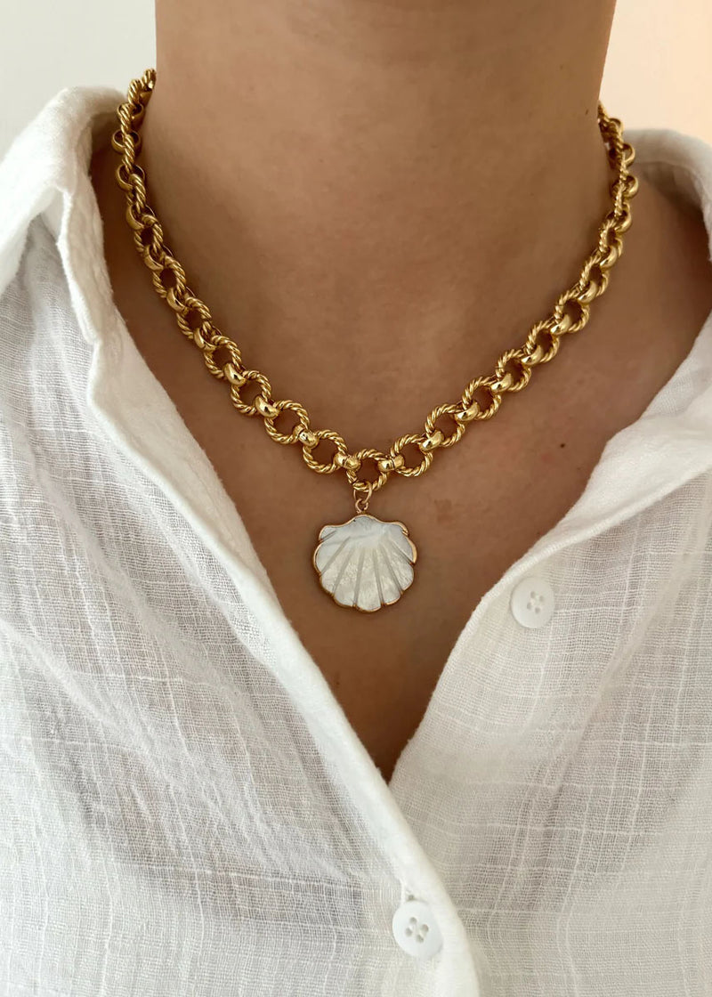 South Hill Shell Necklace - Chunky Chain