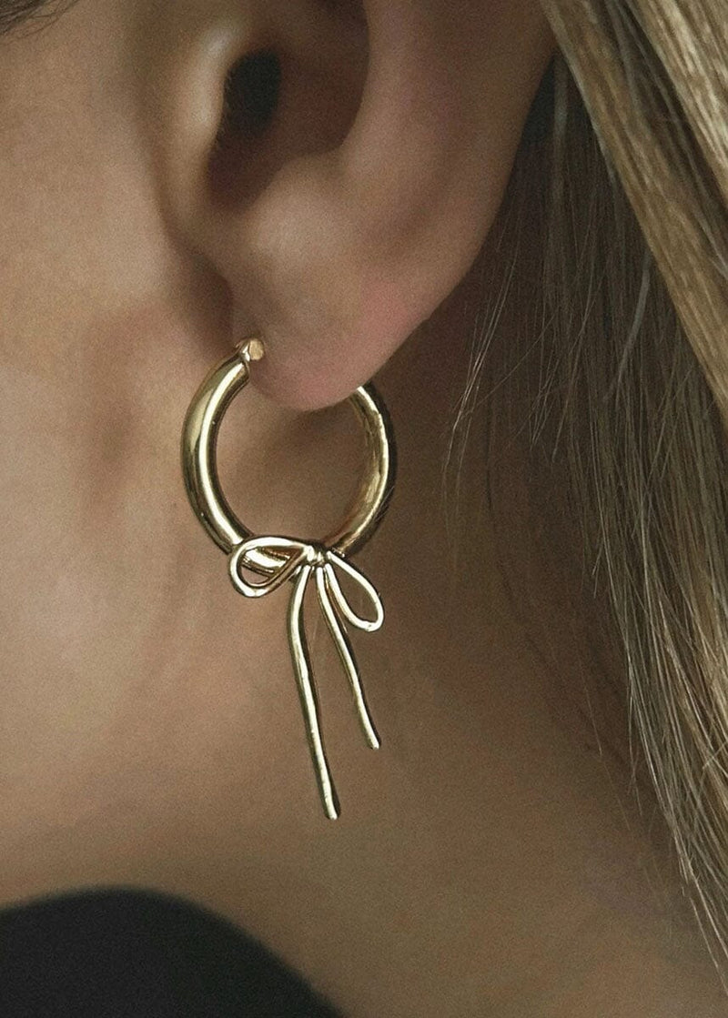 Lisette Bow Hoops