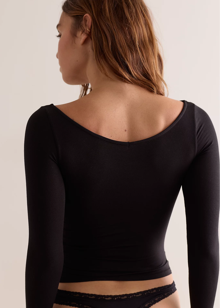 That's A Wrap Layering Top - Black