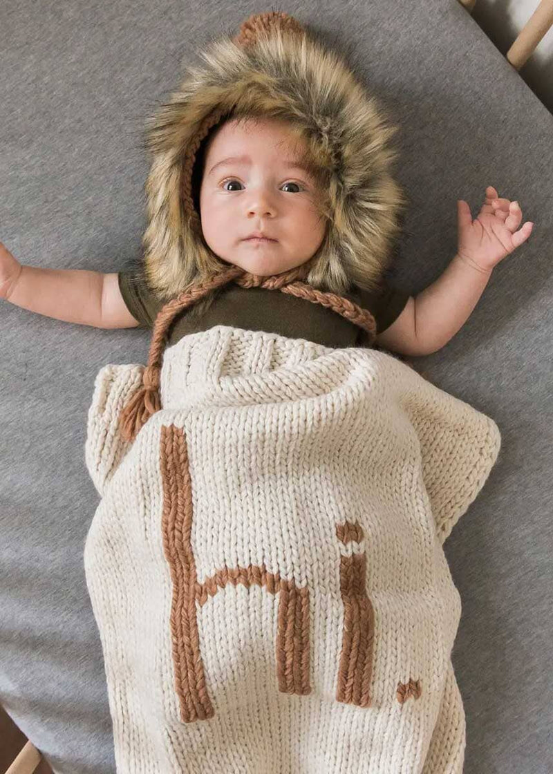 Hi. Hand Knit Blanket - Pecan