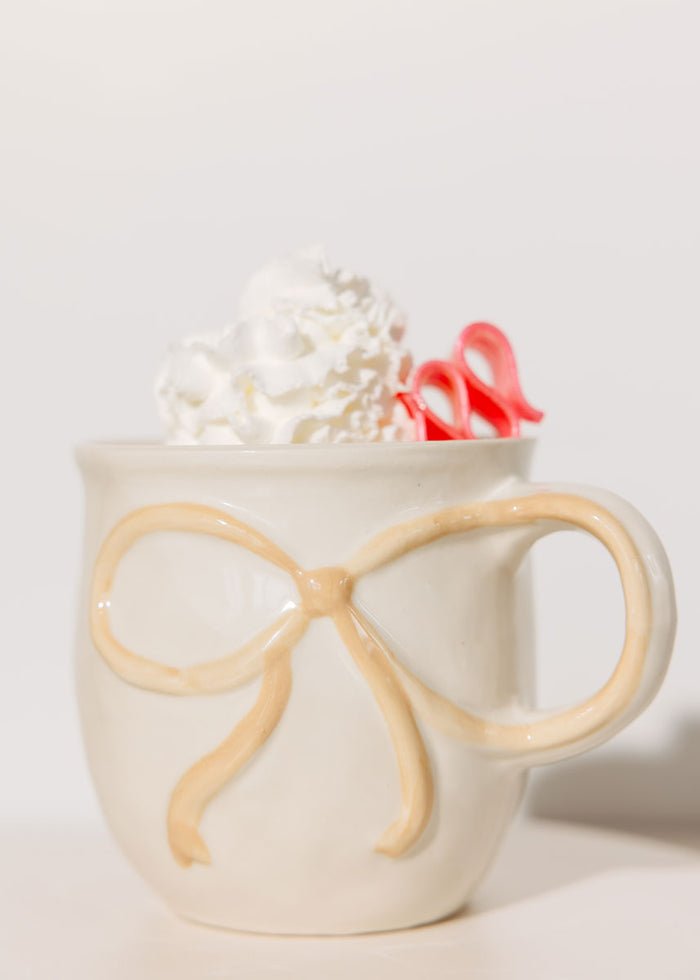 Bow Handle Mug