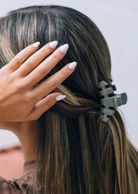 Classic Small Claw Clip - Sage It Ain't So