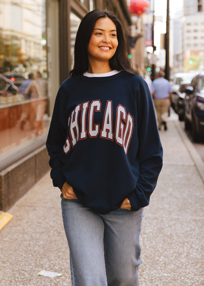 Chicago Classic Crew Sweatshirt - Vintage Navy
