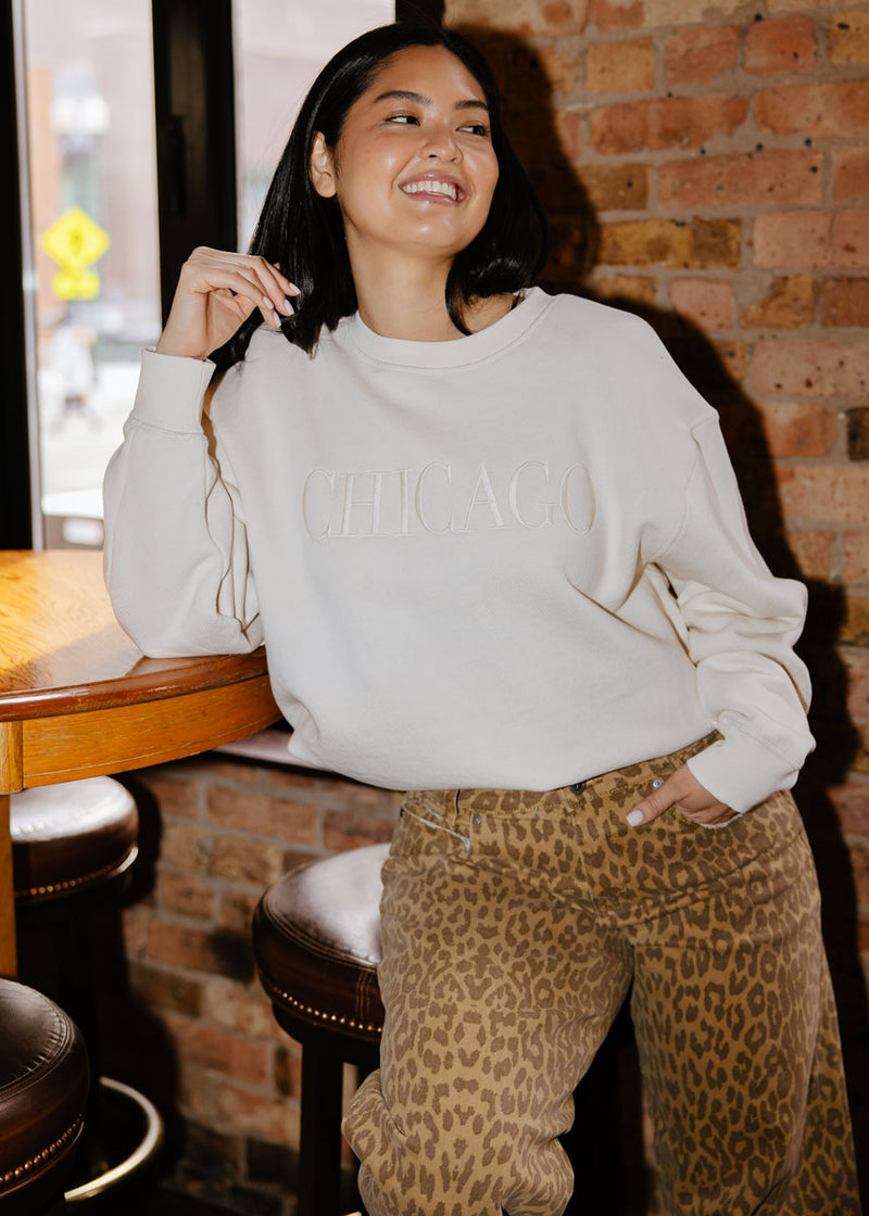 Chicago Embroidered Sweatshirt - Ivory