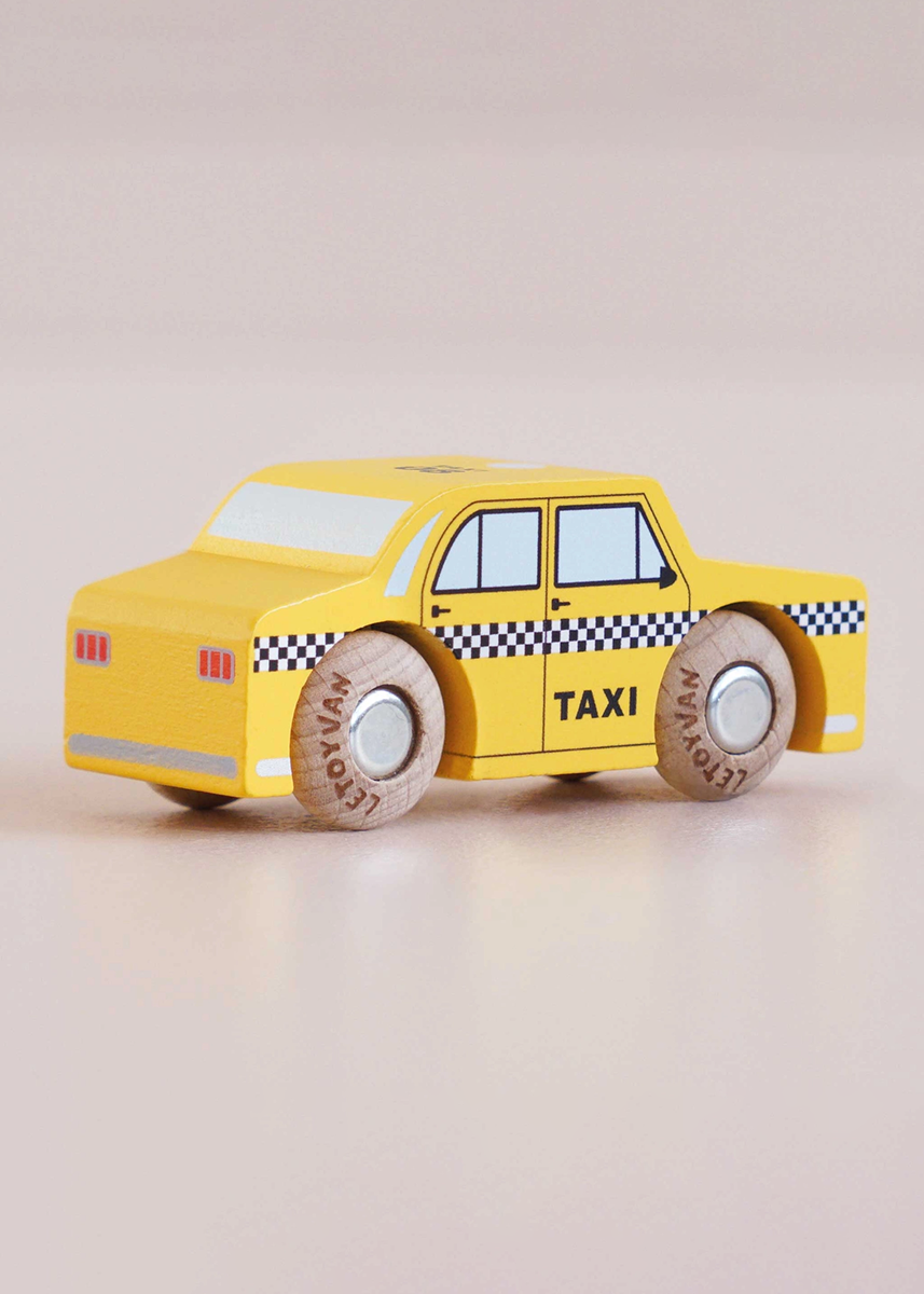Trixie Wooden Taxi
