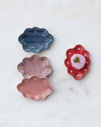 Scalloped Dot Dish