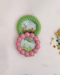 Round Twisted Picture Frame - Green