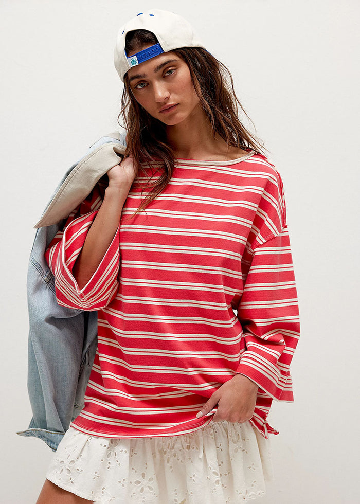 C'est La Vie Tee - Red Combo