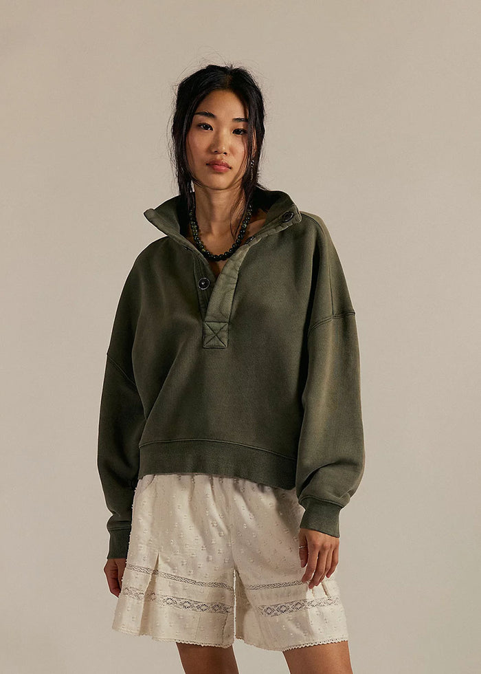 Timeless Pullover - Adventurer