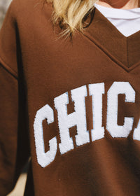Chicago Boucle V-Neck Sweatshirt - Espresso