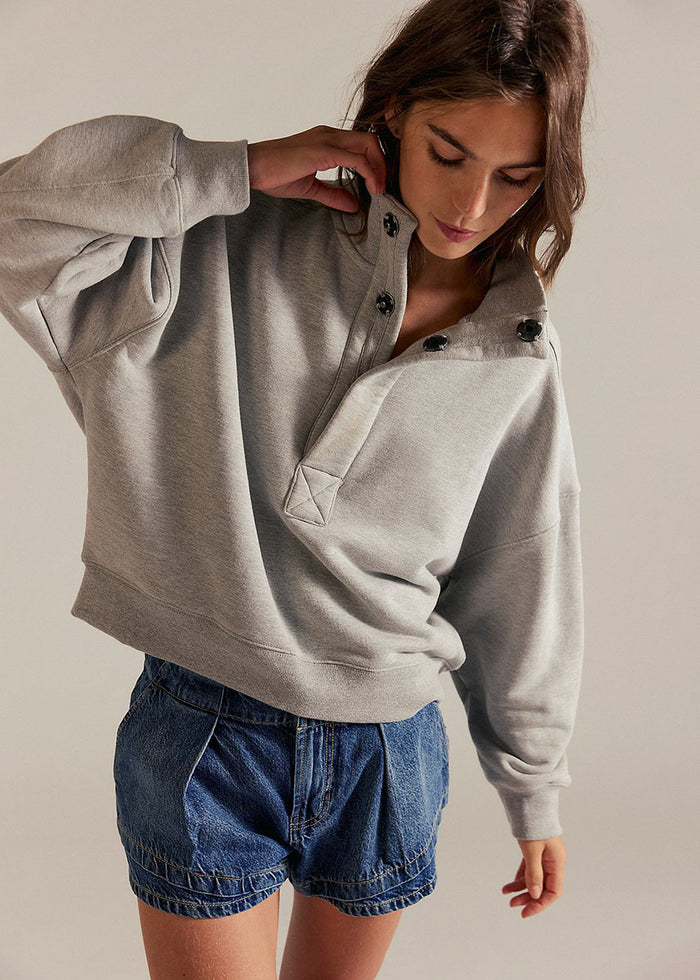 Timeless Pullover - Heather Grey