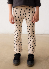 Emilia Ribbed Flare Leggings - Quinoa