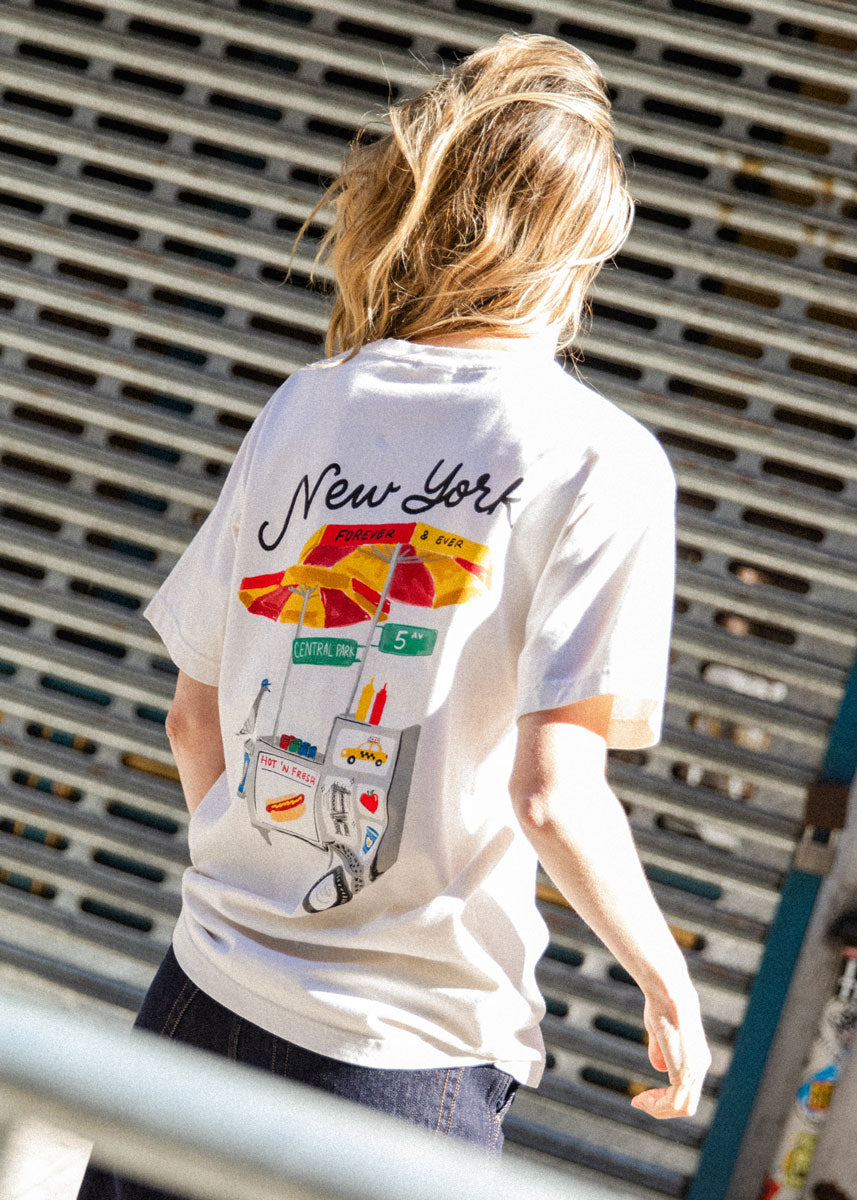 NYC Hot Dog Stand Unisex Tee - Natural