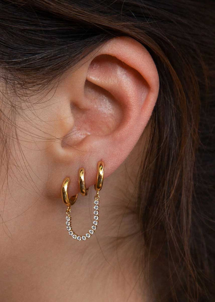 Super Fly Double Piercing Tennis Huggie Hoop
