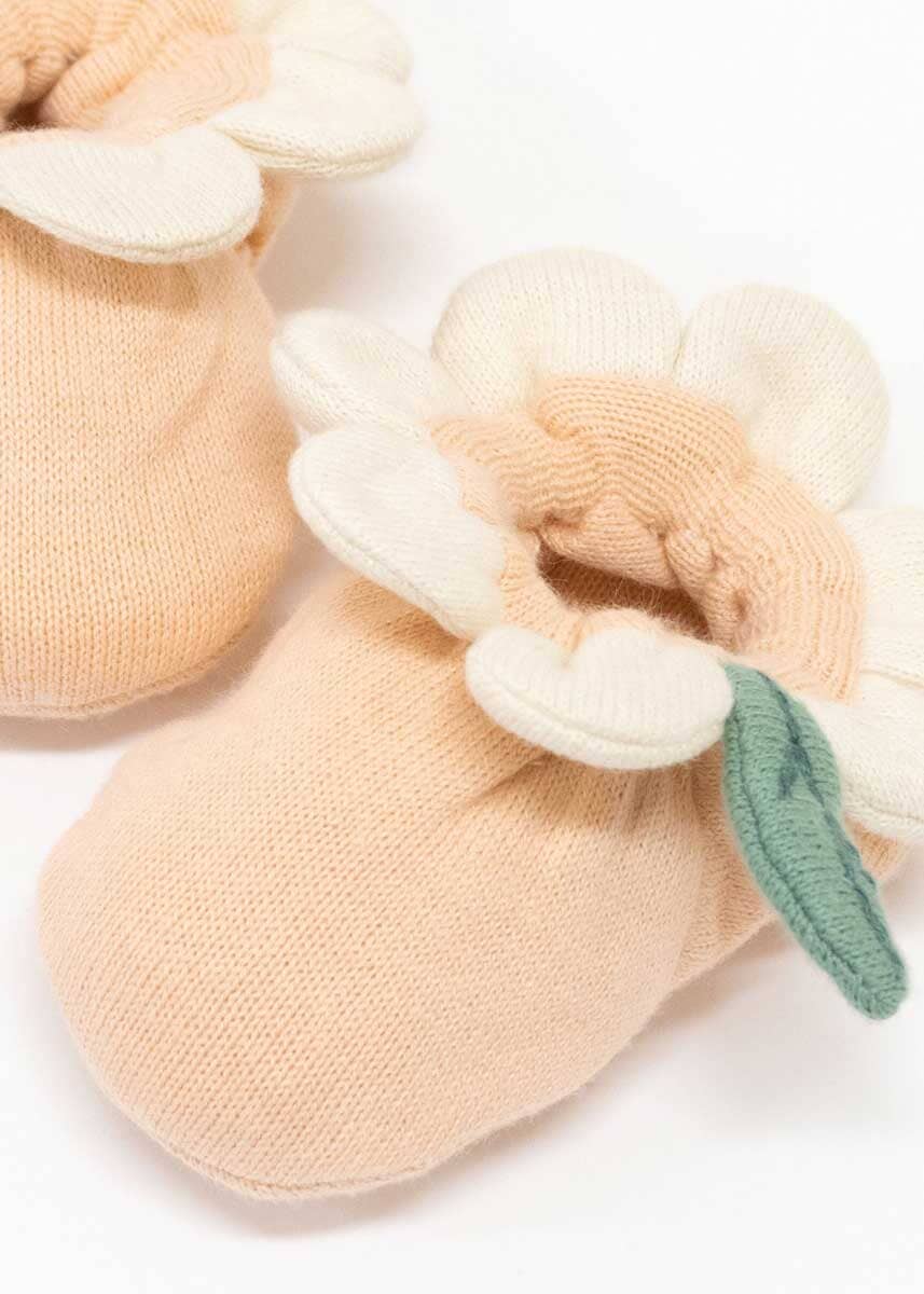 Peach Daisy Baby Booties
