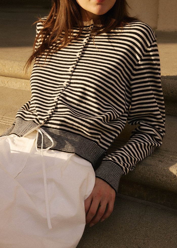 The Montana Cardigan - Black & White