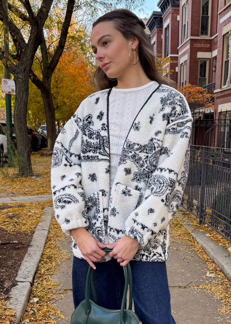 Chalet Sherpa Paisley Jacket - Ivory Black