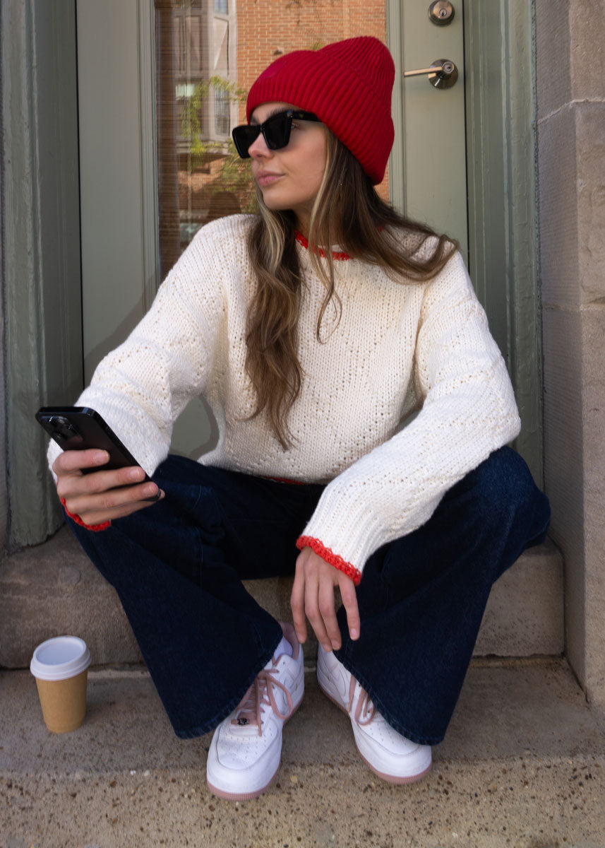 Crimson Peak Pullover Sweater - Cream Red