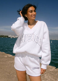 Chicago Boucle V-Neck Sweatshirt - Heather Grey