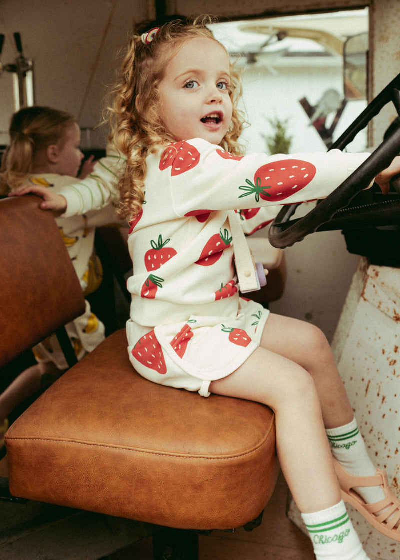 Printed Strawberries Sweatshorts Set